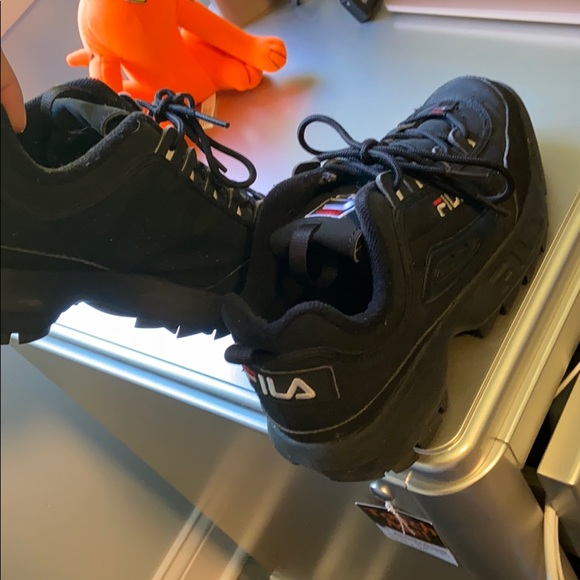 Black sneakers - Picture 4 of 6